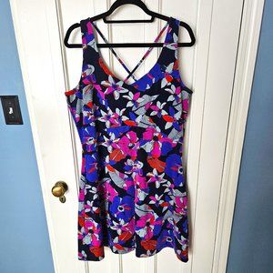 Title Nine T9 Travel Sport Dress Blue Floral - Size XL